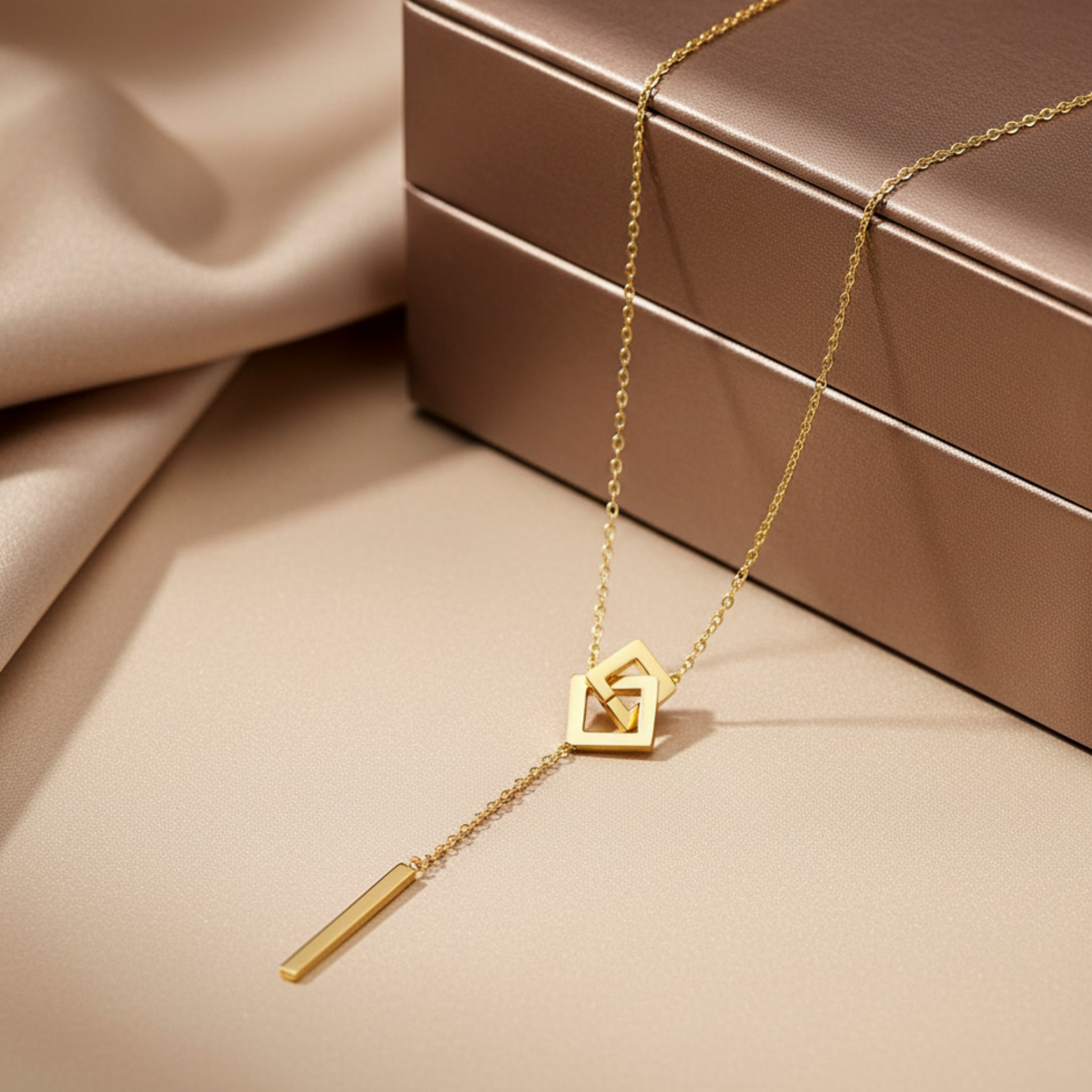 Sera – Stainless Steel Interlocking Squares & Tassel Pendant Necklace