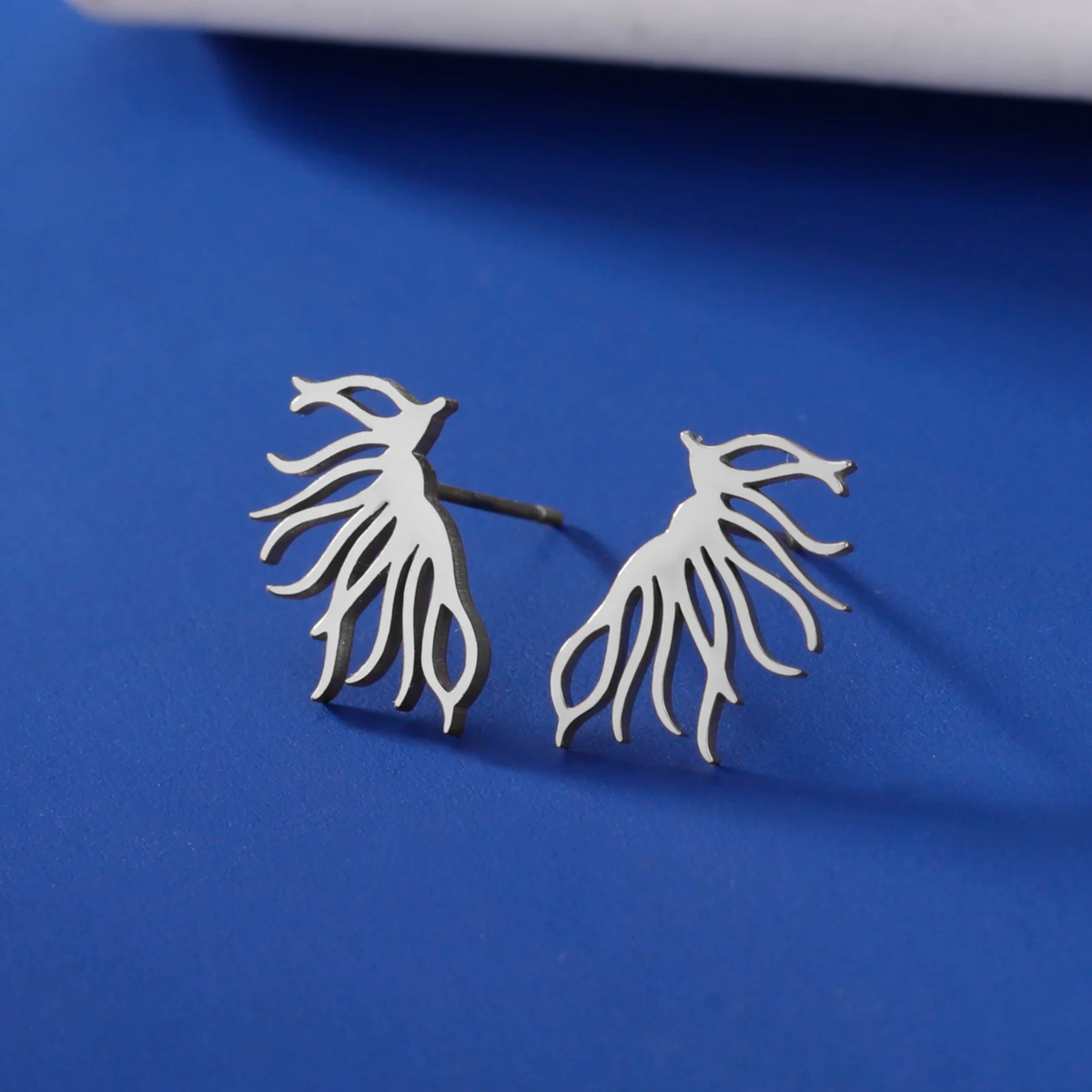 Jade – Stainless Steel Ginseng Stud Earrings