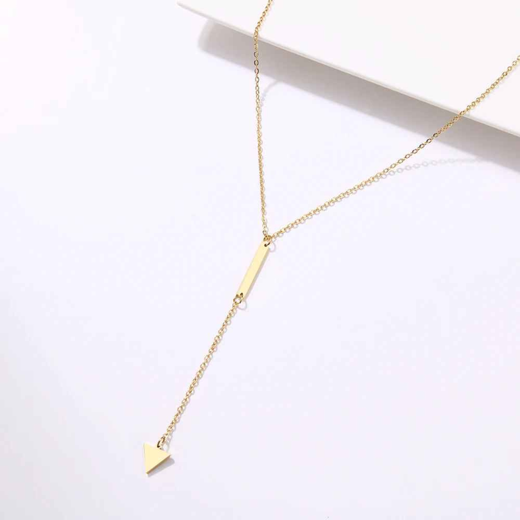 Amara – Stainless Steel Bar & Tassel Pendant Necklace