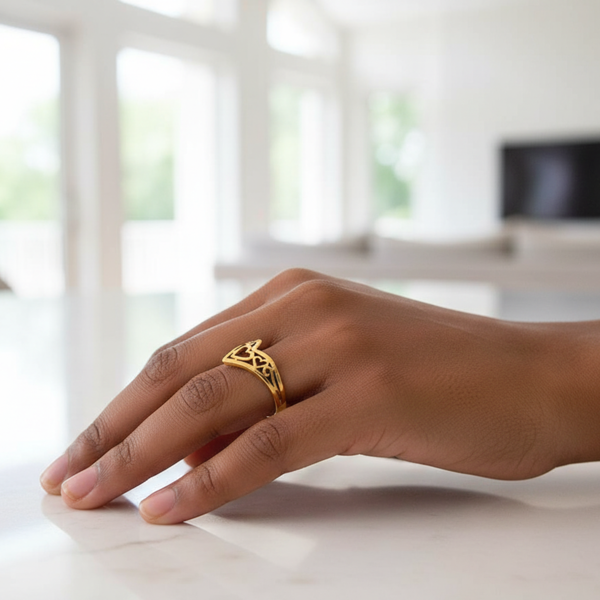 Rivo – Stainless Steel Hollow Heart Ring